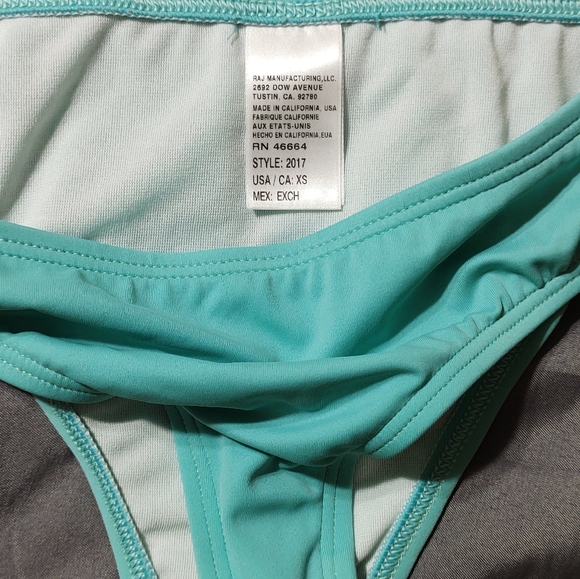 NWOT Reef bikini set - Picture 4 of 5